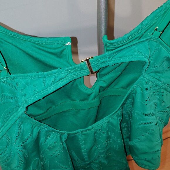 NWT. Time & Tru. Green One Piece Swimsuit. XL, Women's Swim, Summer, Pool Beach - Picture 8 of 13